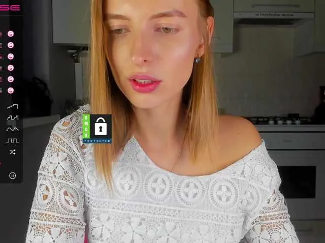 Live sex webcam photo for MissFentasy1 #272715733