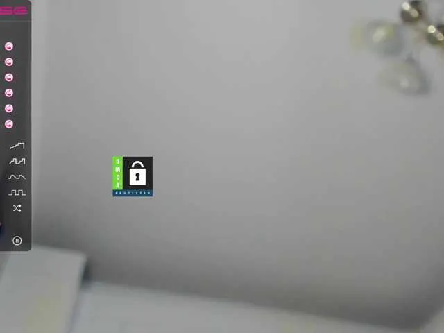 Live sex webcam photo for MissFentasy1 #272731466