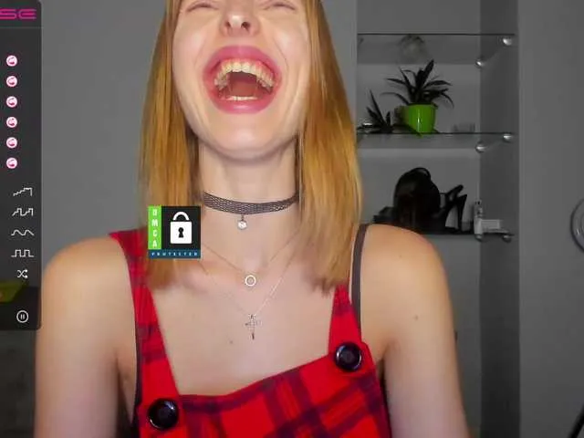 Live sex webcam photo for MissFentasy1 #272854460