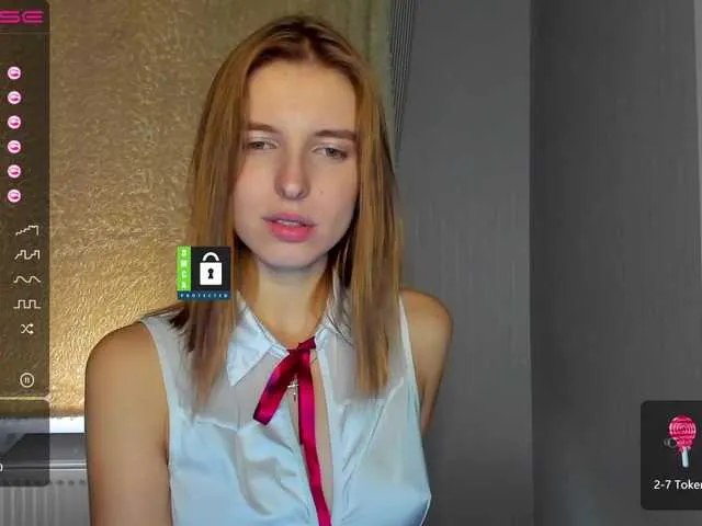 Live sex webcam photo for MissFentasy1 #272959722