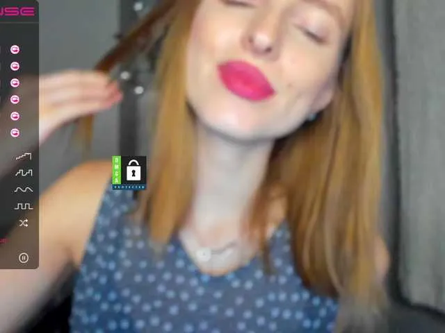 Live sex webcam photo for MissFentasy1 #273034624