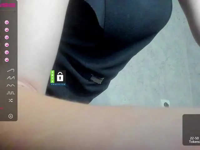 Live sex webcam photo for MissFentasy1 #273111293