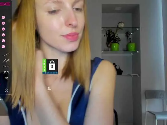 Live sex webcam photo for MissFentasy1 #273323849