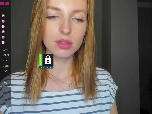 Live sex webcam photo for MissFentasy1 #273575532