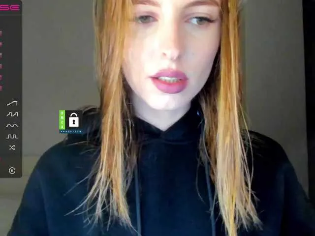 Live sex webcam photo for MissFentasy1 #274566518