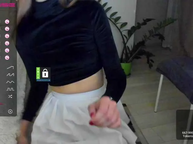 Live sex webcam photo for MissFentasy1 #274604899