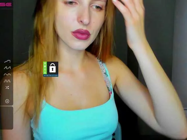 Live sex webcam photo for MissFentasy1 #275894578