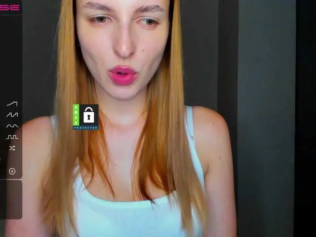 Live sex webcam photo for MissFentasy1 #275908900
