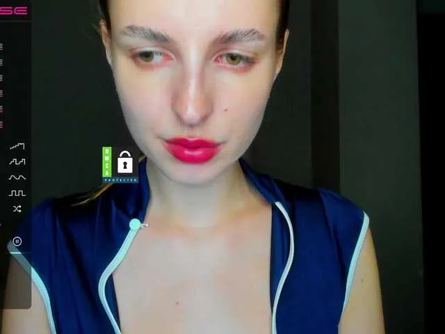 Live sex webcam photo for MissFentasy1 #275928246