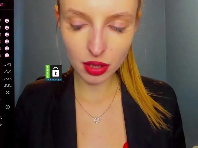 Live sex webcam photo for MissFentasy1 #276451339