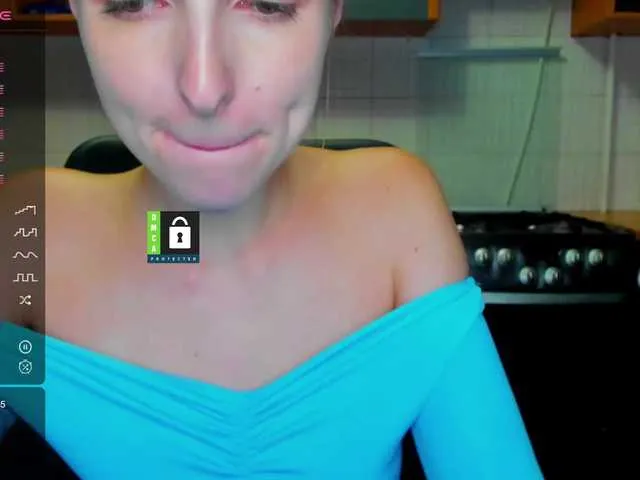 Live sex webcam photo for MissFentasy1 #276738087