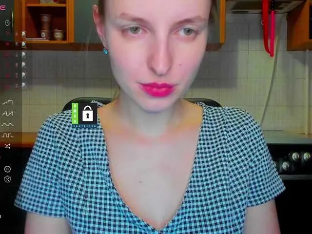 Live sex webcam photo for MissFentasy1 #277003259