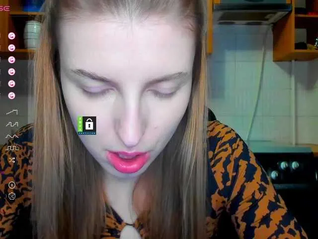 Live sex webcam photo for MissFentasy1 #277249318