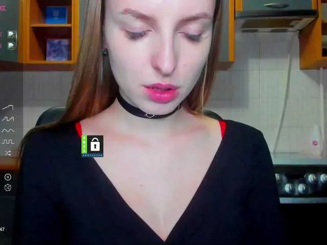Live sex webcam photo for MissFentasy1 #277350370