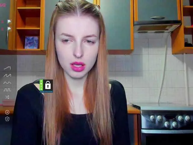 Live sex webcam photo for MissFentasy1 #277368893