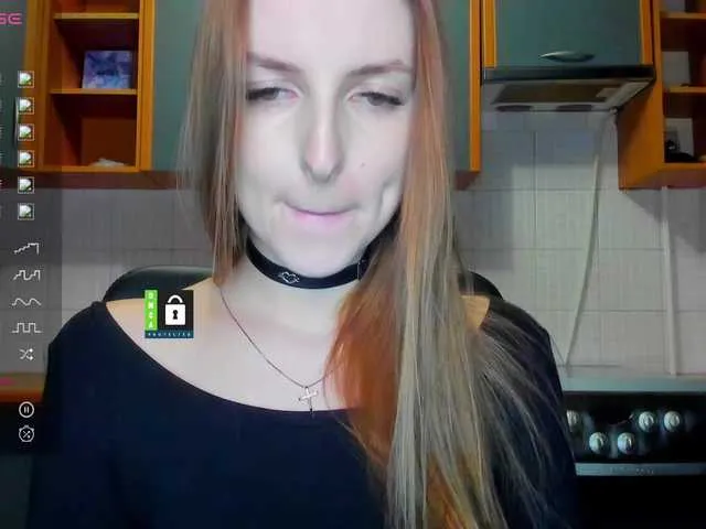 Live sex webcam photo for MissFentasy1 #277411825