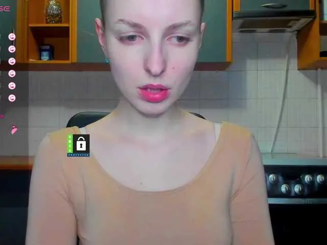 Live sex webcam photo for MissFentasy1 #277570010