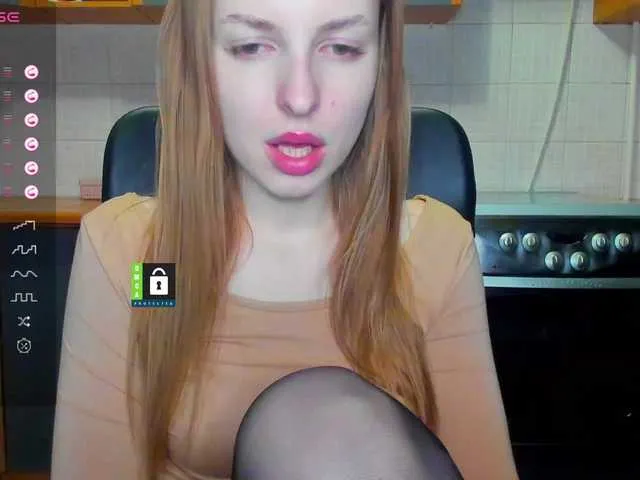 Live sex webcam photo for MissFentasy1 #277573388