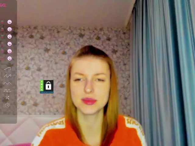 Live sex webcam photo for MissFentasy1 #277592481