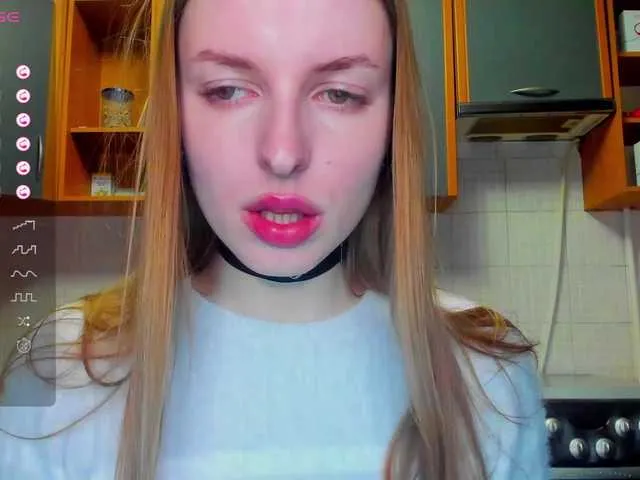 Live sex webcam photo for MissFentasy1 #277774247