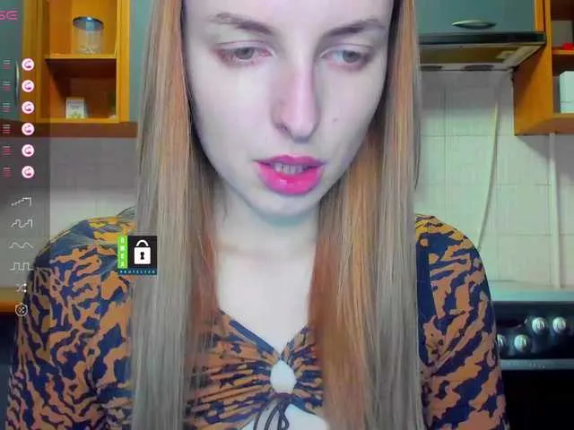 Live sex webcam photo for MissFentasy1 #277815420