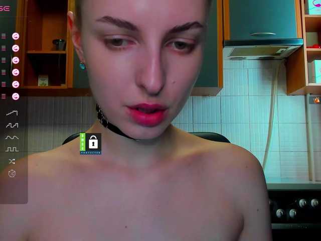 Live sex webcam photo for MissFentasy1 #277835969