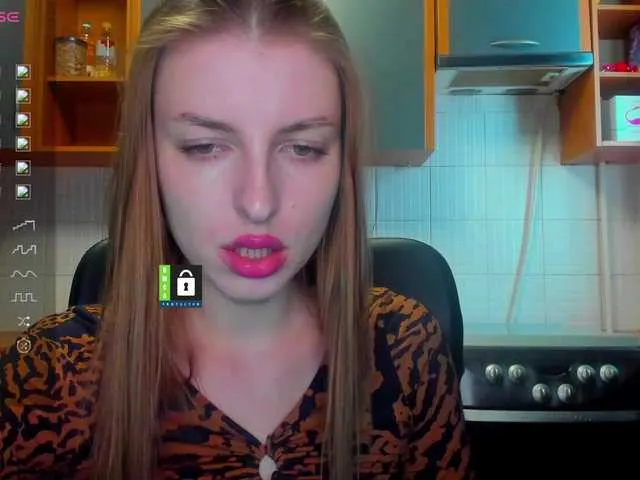 Live sex webcam photo for MissFentasy1 #278042429