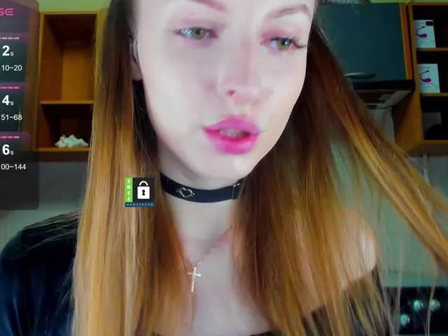 Live sex webcam photo for MissFentasy1 #290358096