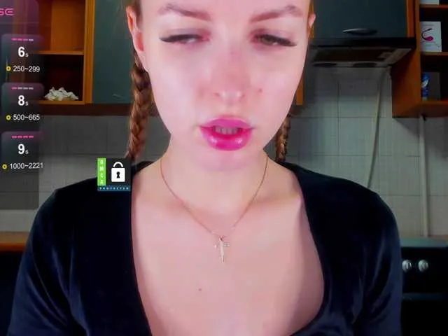 Live sex webcam photo for MissFentasy1 #290456692