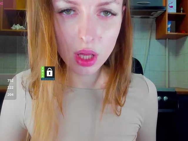 Live sex webcam photo for MissFentasy1 #290533600