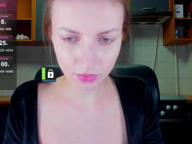 Live sex webcam photo for MissFentasy1 #290572396