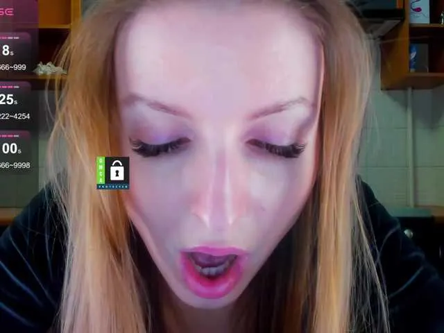 Live sex webcam photo for MissFentasy1 #290606502