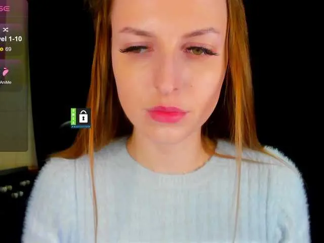 Live sex webcam photo for MissFentasy1 #290880504