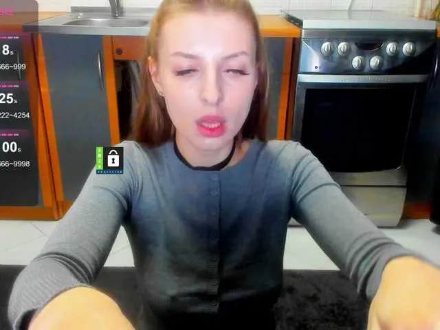 Live sex webcam photo for MissFentasy1 #290906744