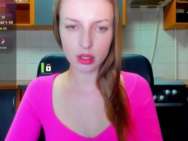 Live sex webcam photo for MissFentasy1 #290962657