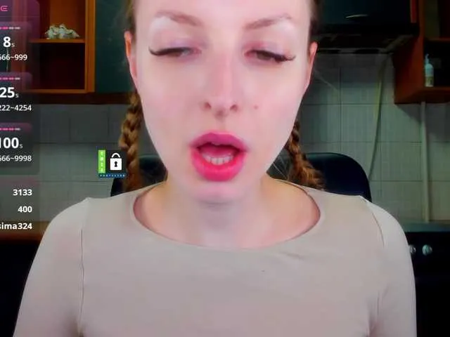 Live sex webcam photo for MissFentasy1 #291175537