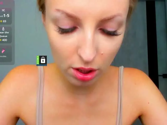Live sex webcam photo for MissFentasy1 #291612891