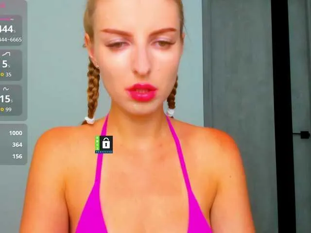 Live sex webcam photo for MissFentasy1 #291788130