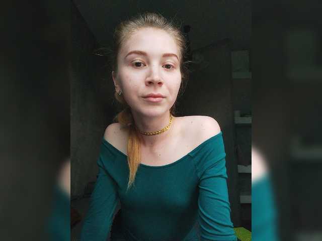 Live sex webcam photo for MissIzi #273870148