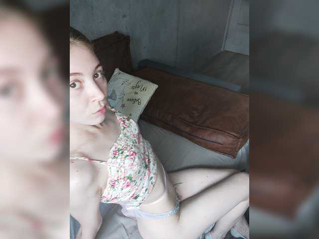 Live sex webcam photo for MissIzi #274030876