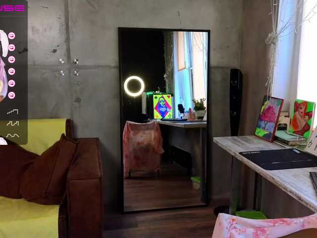 Live sex webcam photo for MissIzi #275613592