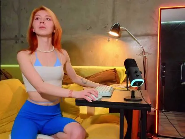 Live sex webcam photo for MissIzi #276501870