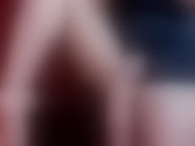 Live sex webcam photo for MissKathyFox #294075936
