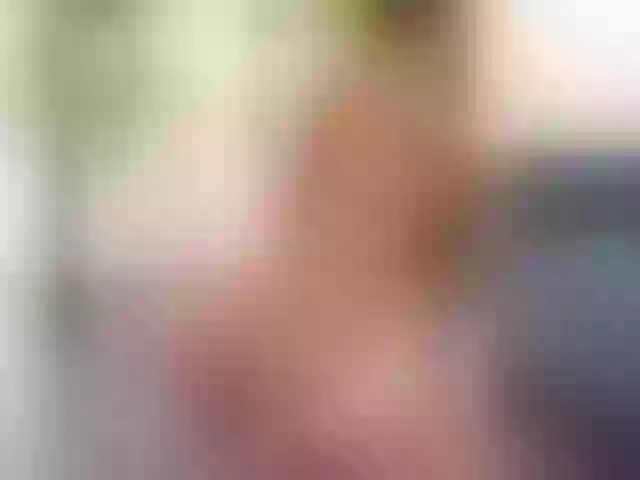 Live sex webcam photo for MissKiarra #290131808