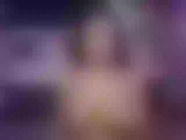 Live sex webcam photo for MissKiarra #291803668