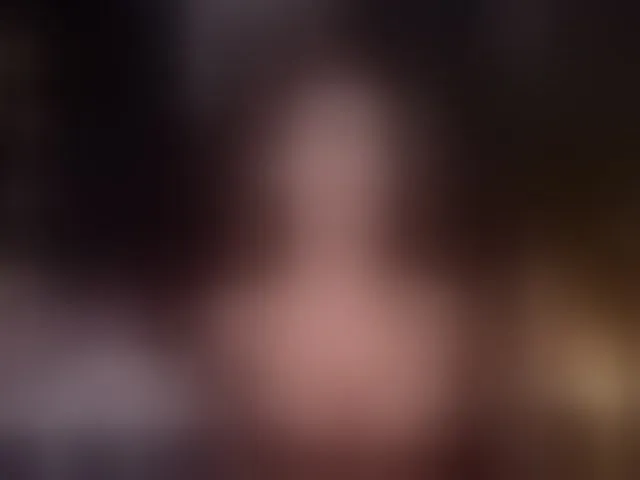 Live sex webcam photo for MissKiarra #292352488
