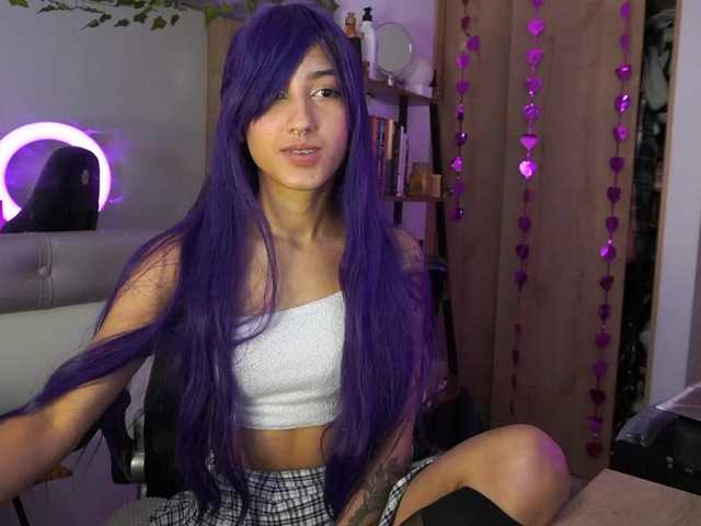 Live sex webcam photo for MissKorrah #290658181