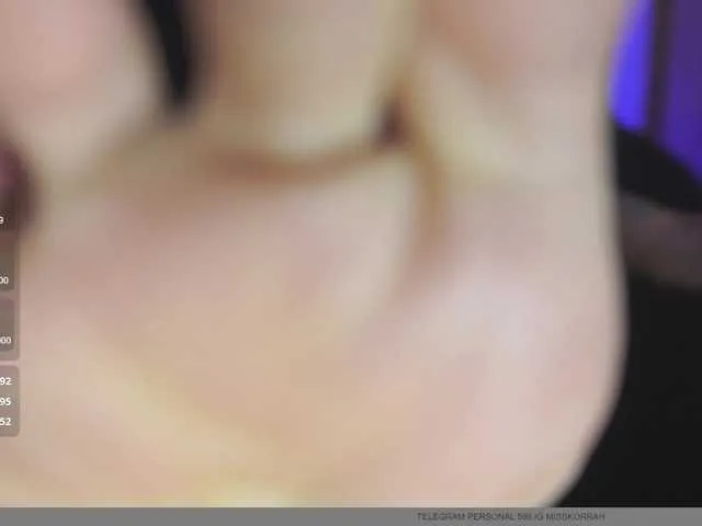Live sex webcam photo for MissKorrah #292146049