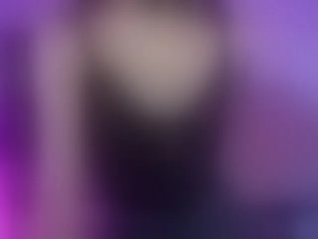 Live sex webcam photo for MissKorrah #293190367