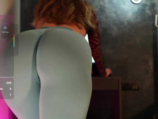 Live sex webcam photo for MissKristal #292036536